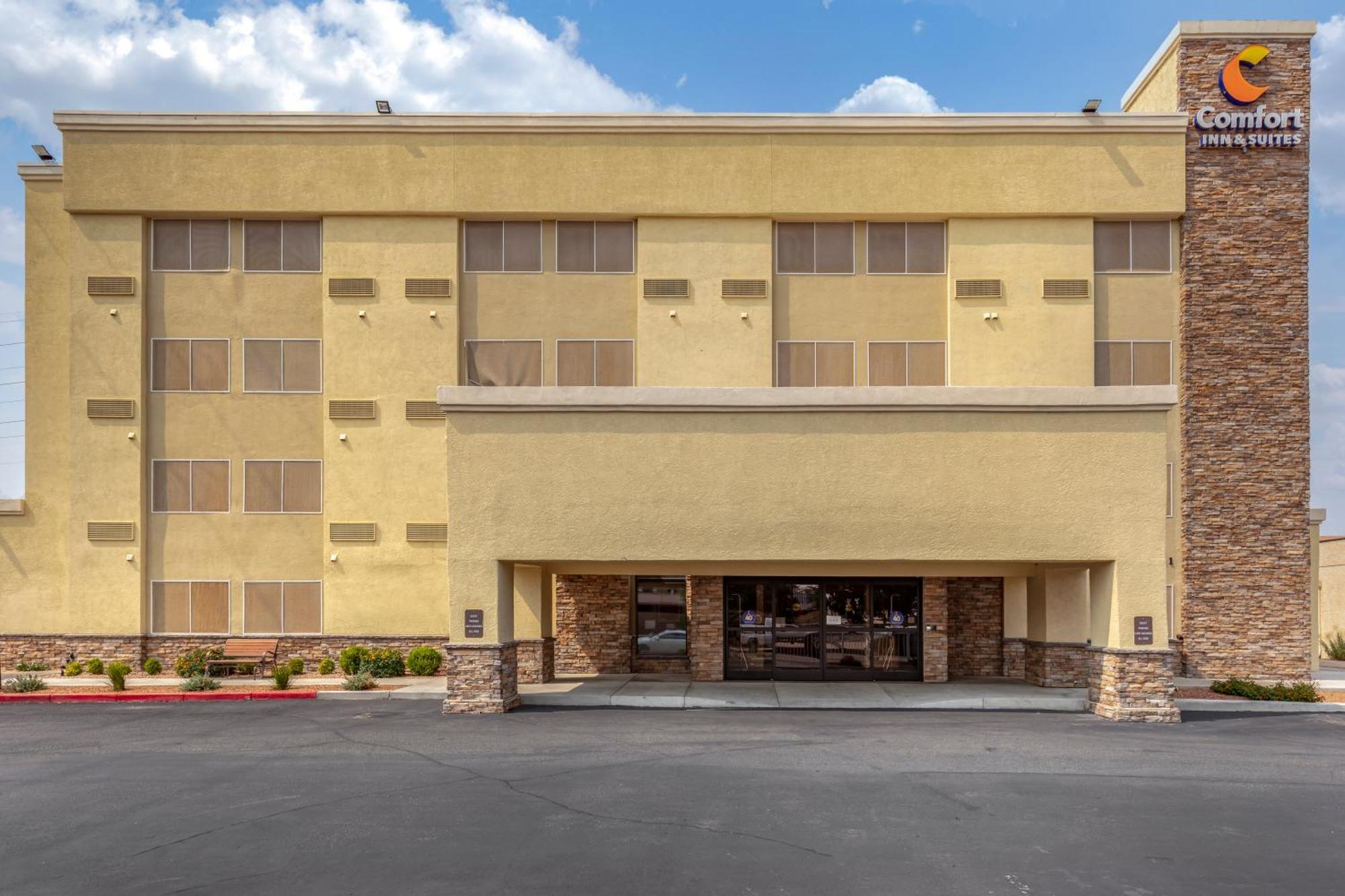 Hotel Comfort & Downtown 2*