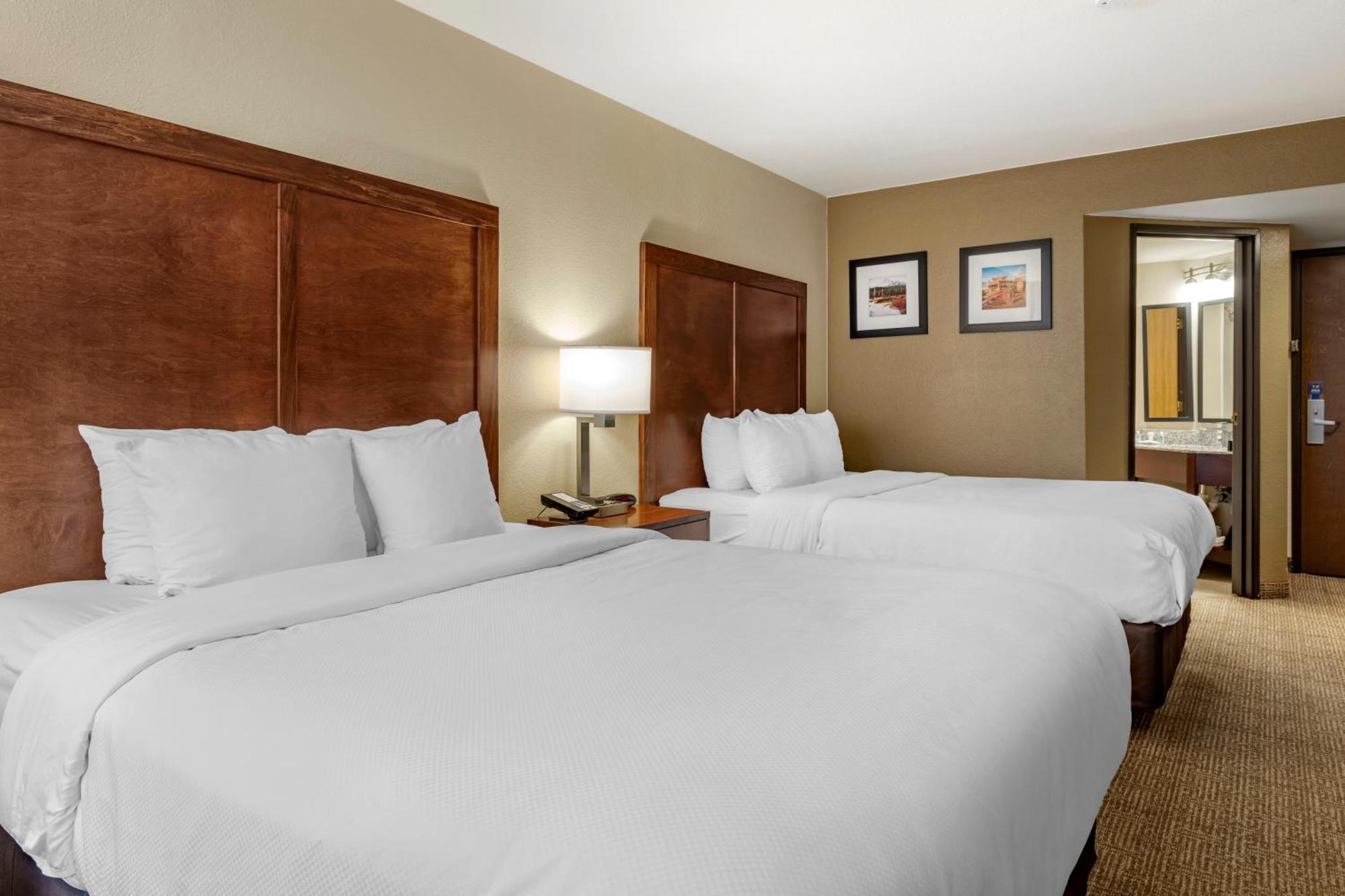 Comfort & Downtown Hotel 2*