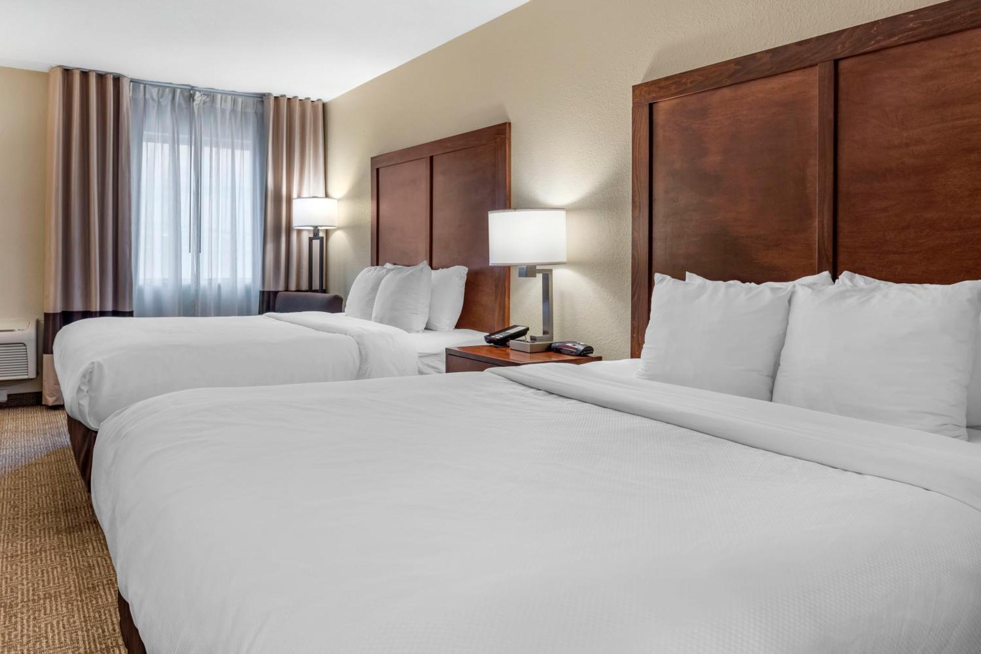 Hotel Comfort & Downtown 2*