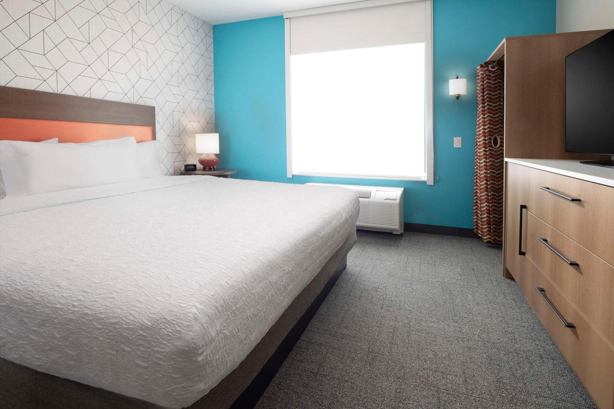 Home2 By Hilton Airport Hotel Albuquerque
