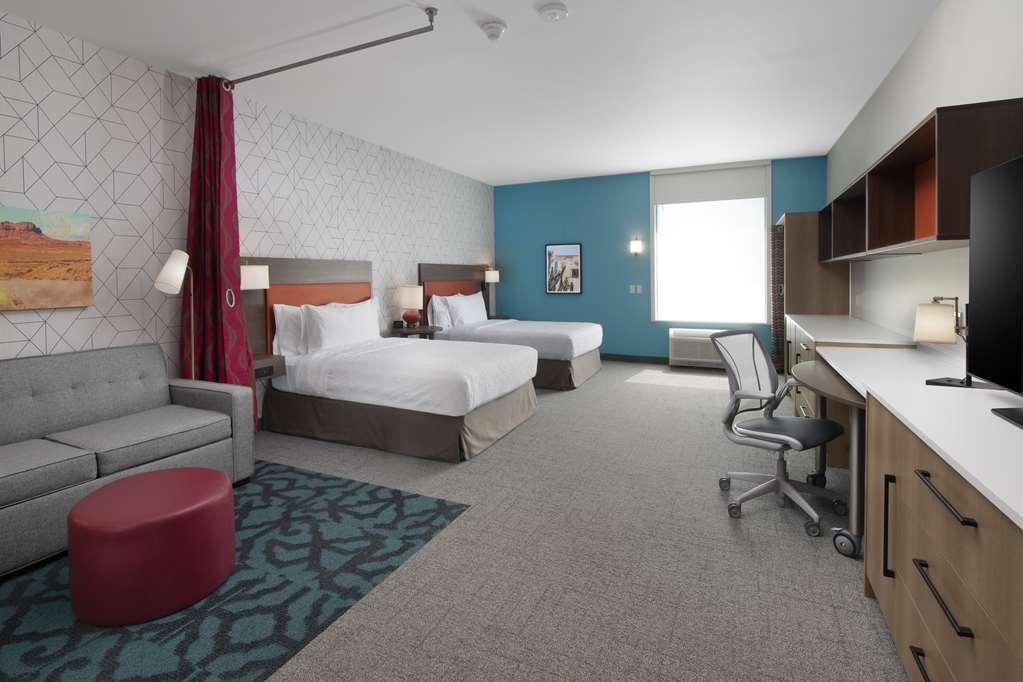 Home2 By Hilton Airport *
