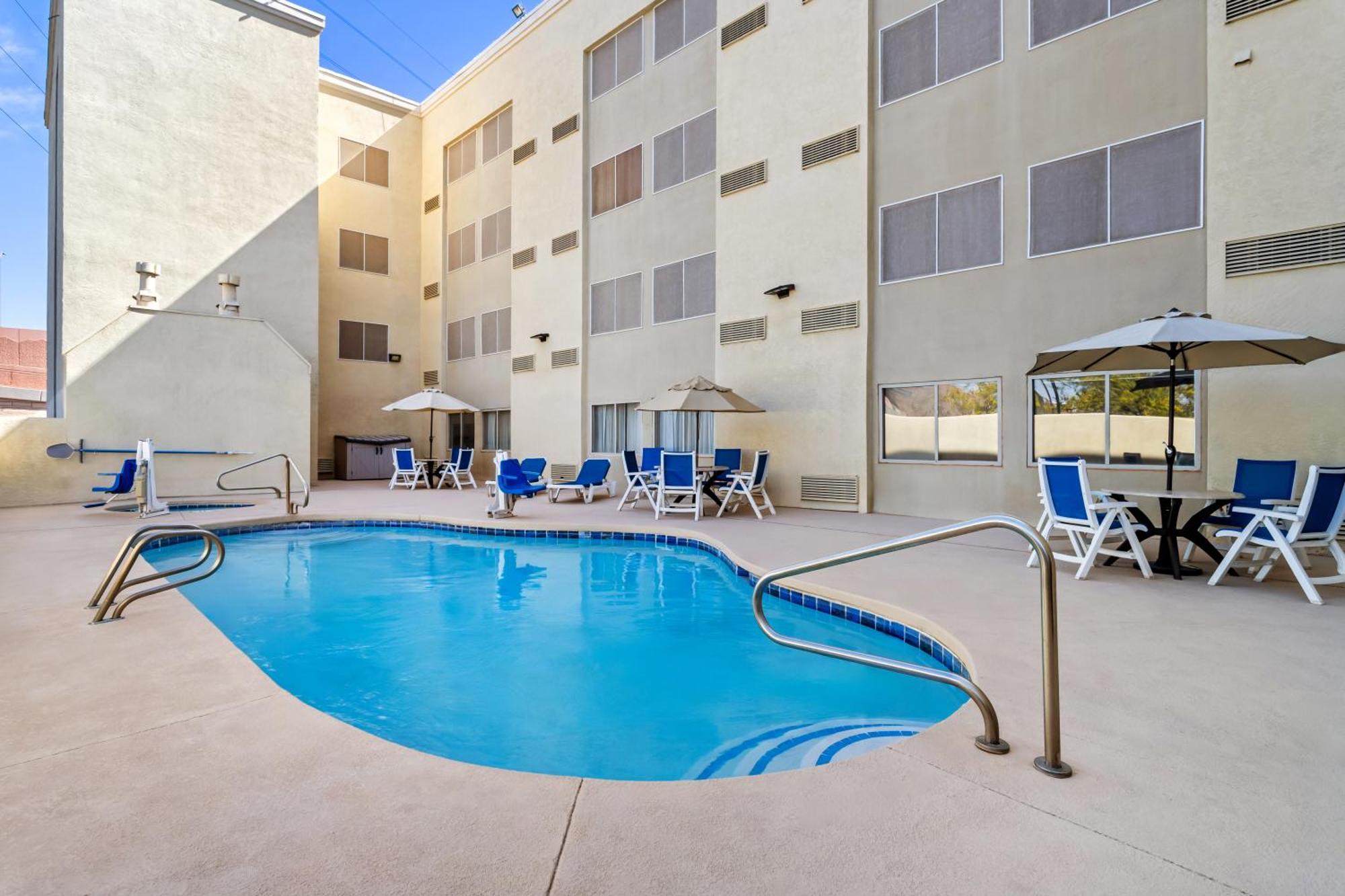 Comfort & Downtown Hotel Albuquerque