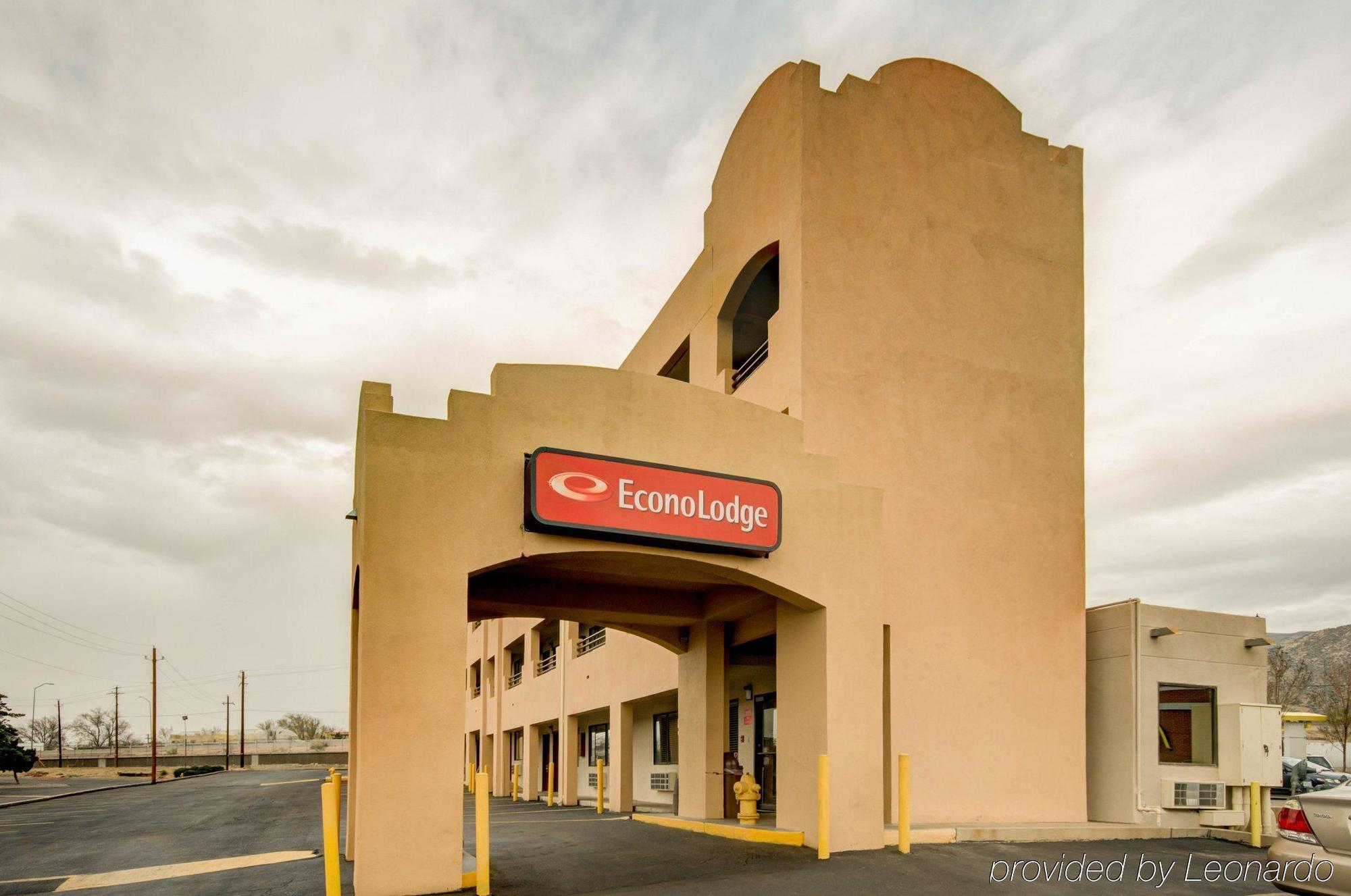 Econo East