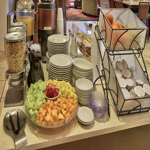 Hotel & Airport By Ihg