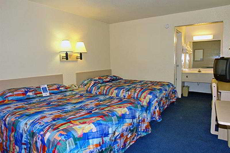 6-albuquerque, Nm - South - Airport Hotel
