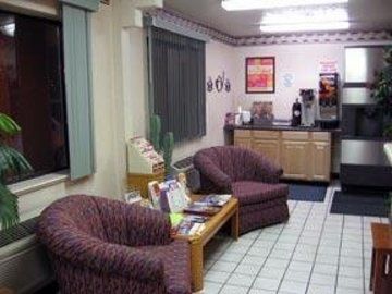 Motel Econo East