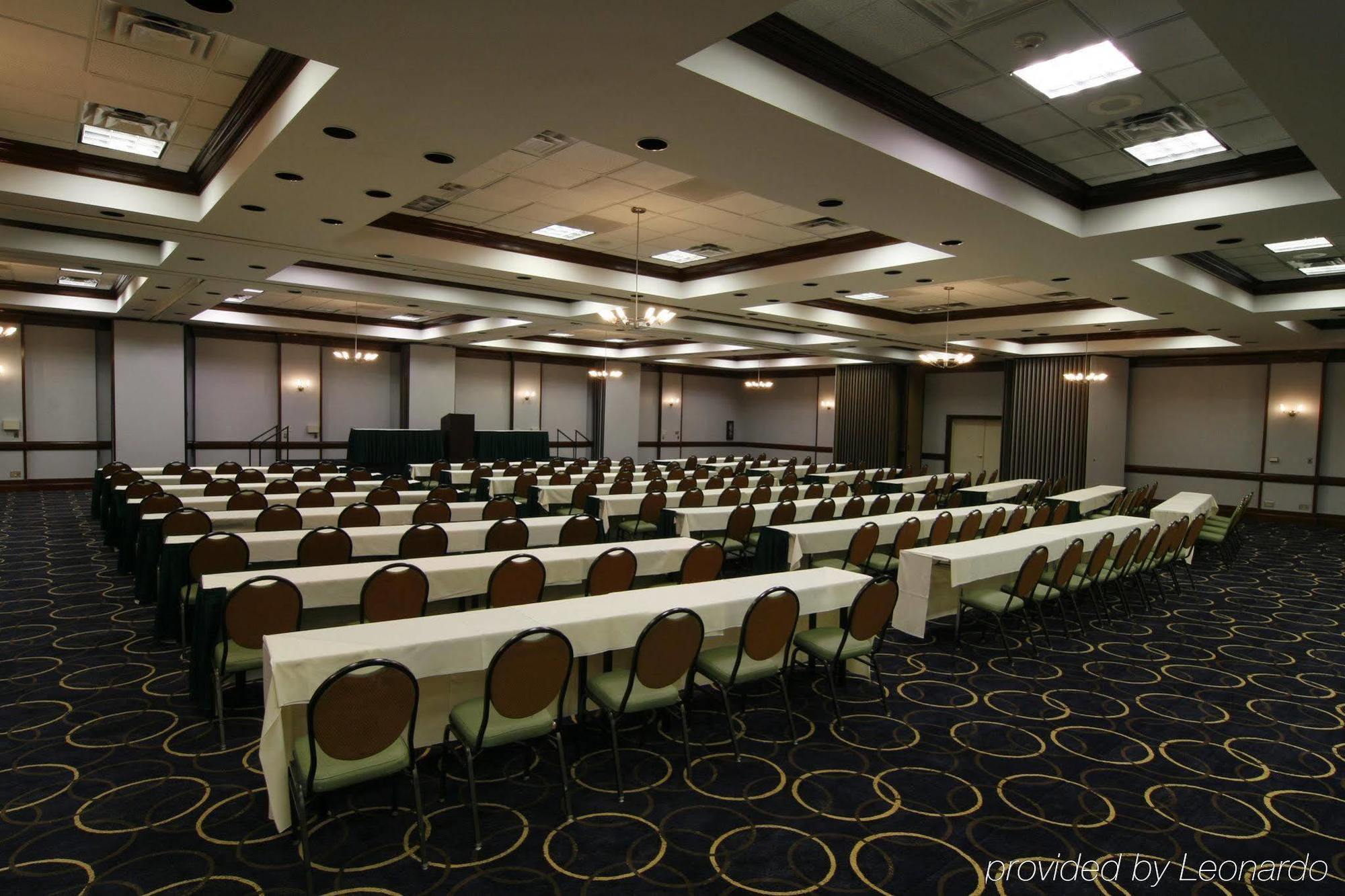 Wyndham & Conference Center 3* Albuquerque