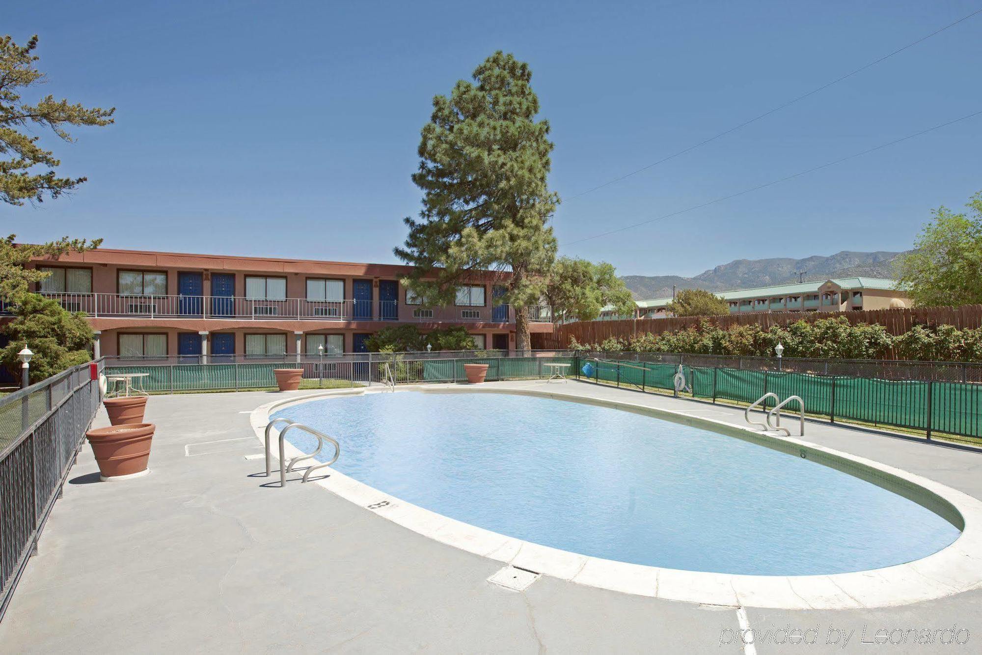 Motel Mountain View & Rv Park 2*