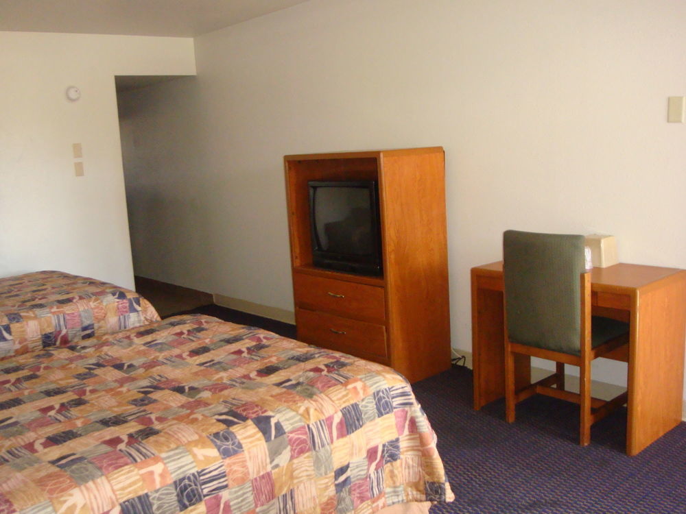 Motel Mountain View & Rv Park 2*