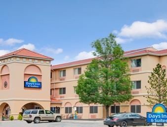 Hotel Days & By Wyndham Airport