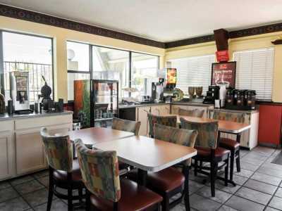 Motel Super 8 By Wyndham Downtown Albuquerque