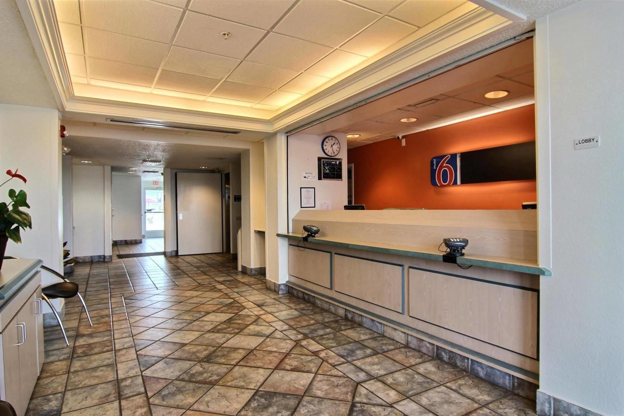 Hotel 6-albuquerque, Nm - North Albuquerque