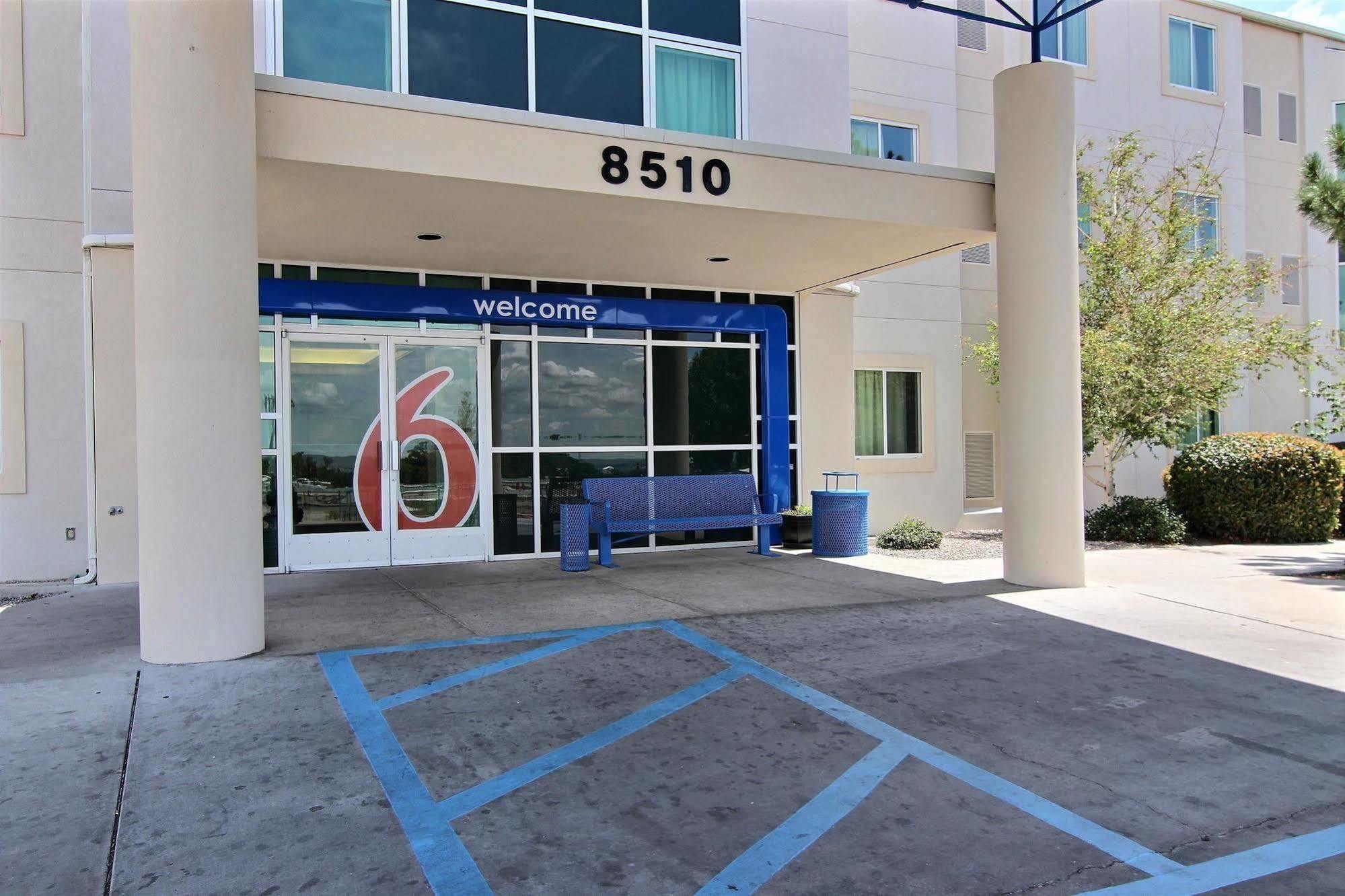Hotel 6-albuquerque, Nm - North