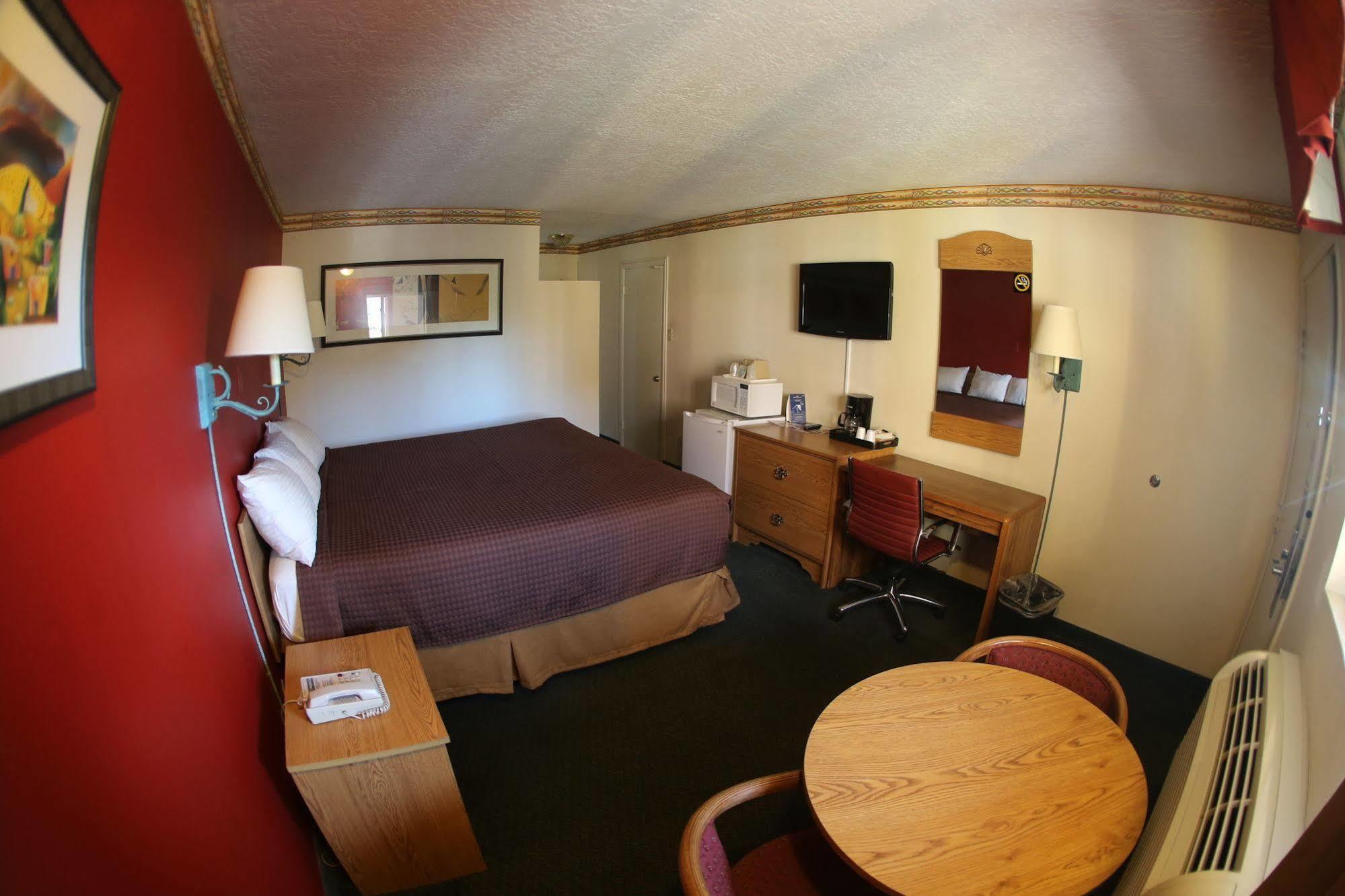 Inn Rodeway Downtown On Rt 66 Albuquerque