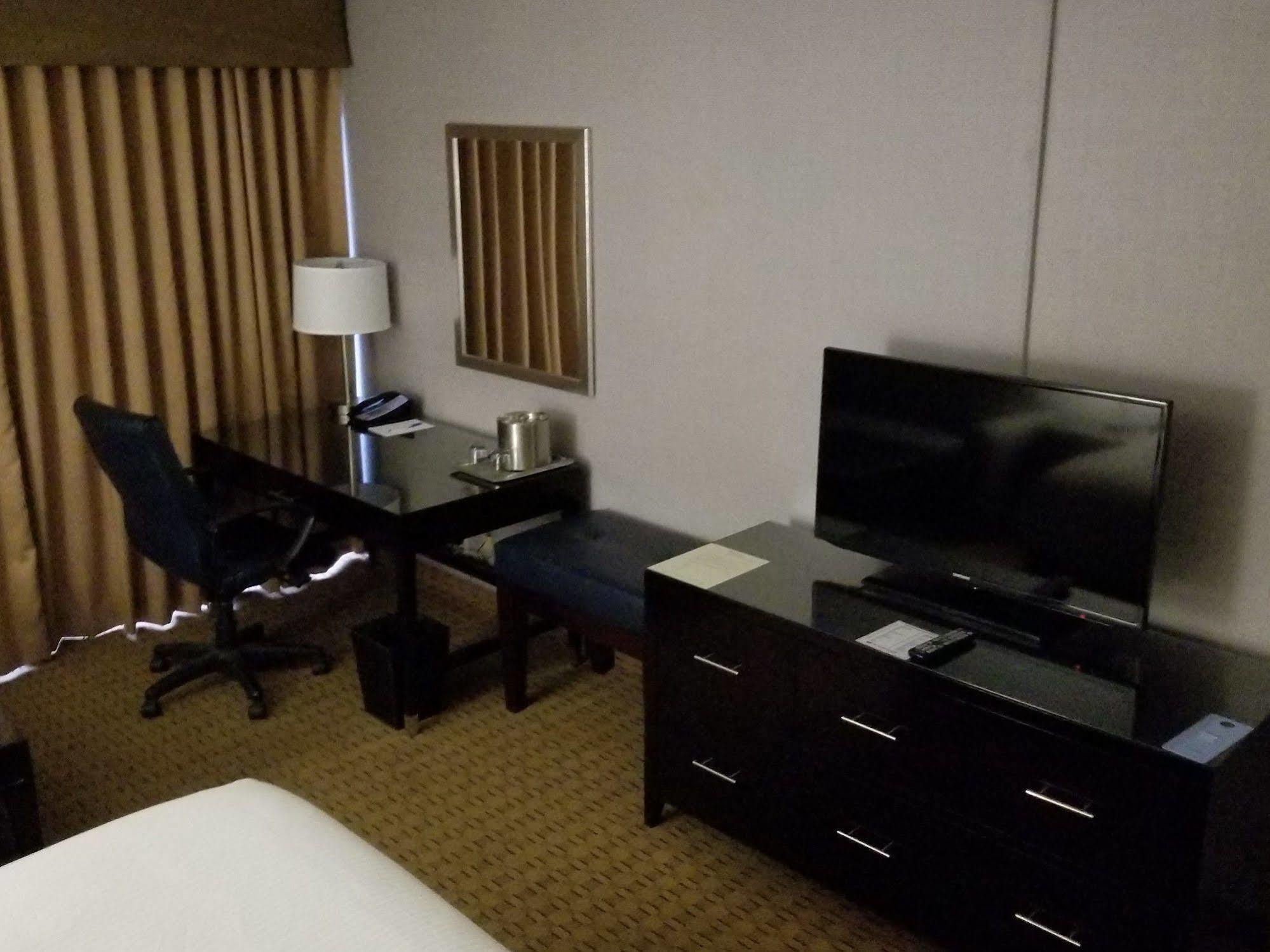Wyndham & Conference Center Albuquerque