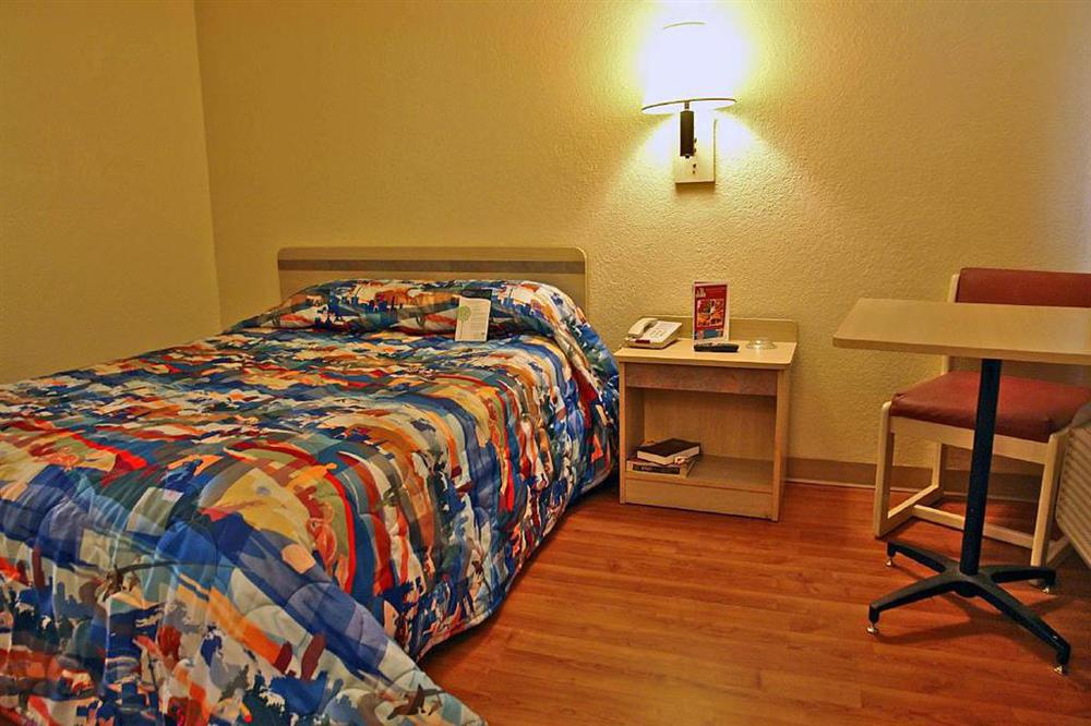 6-albuquerque, Nm - South - Airport Hotel