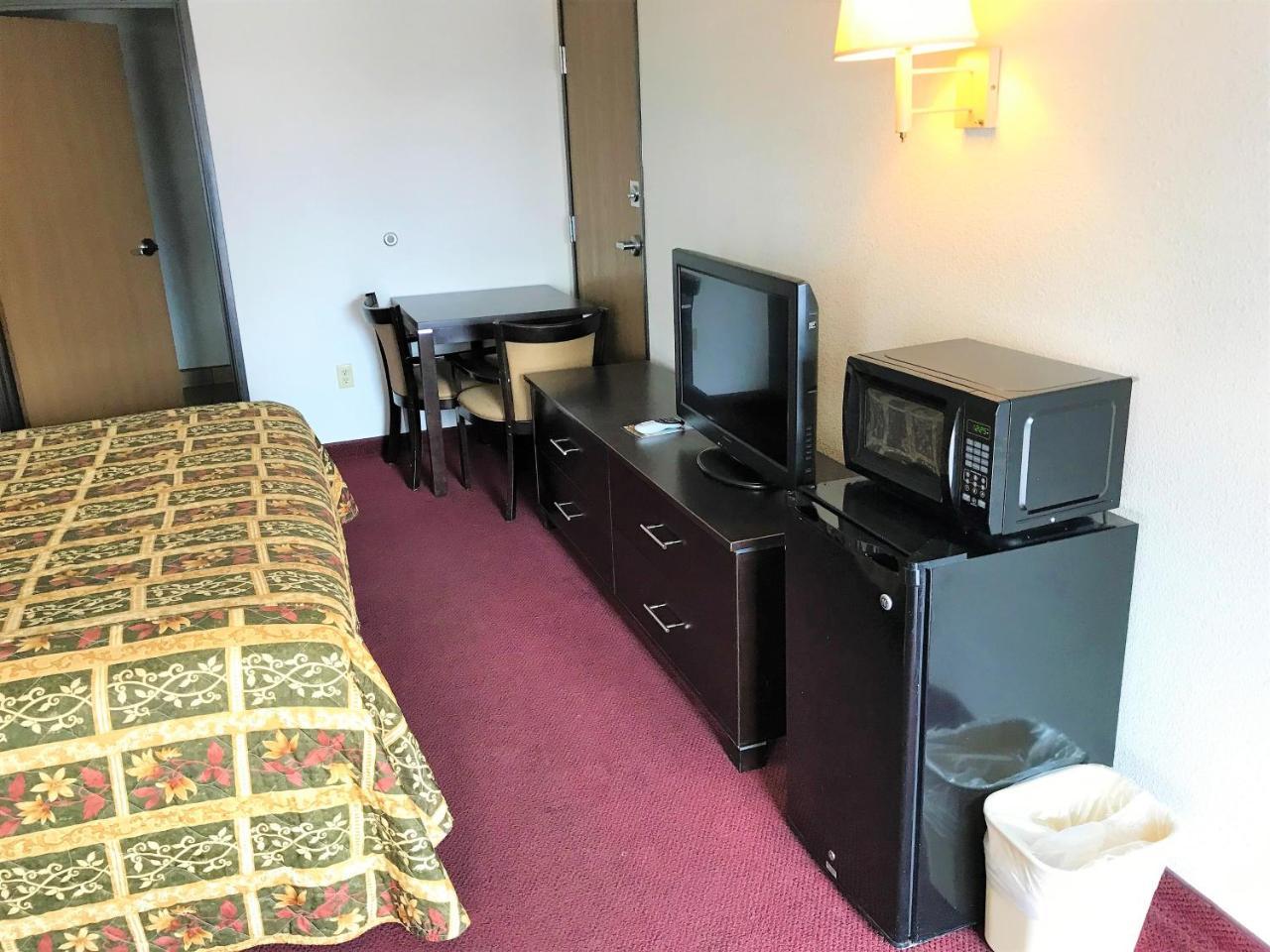 American & Hotel 3*