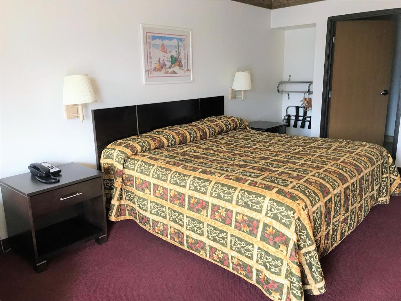 American & 3* Albuquerque