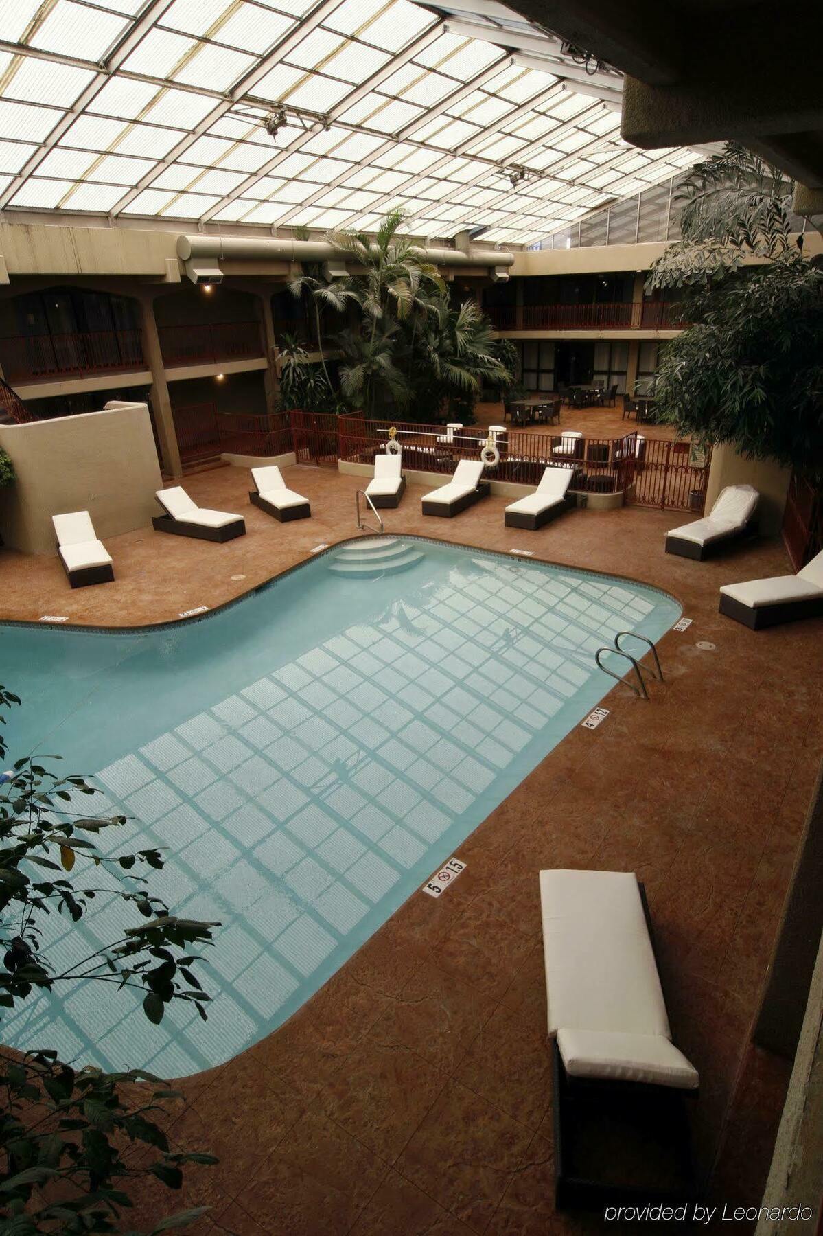 Wyndham & Conference Center Albuquerque