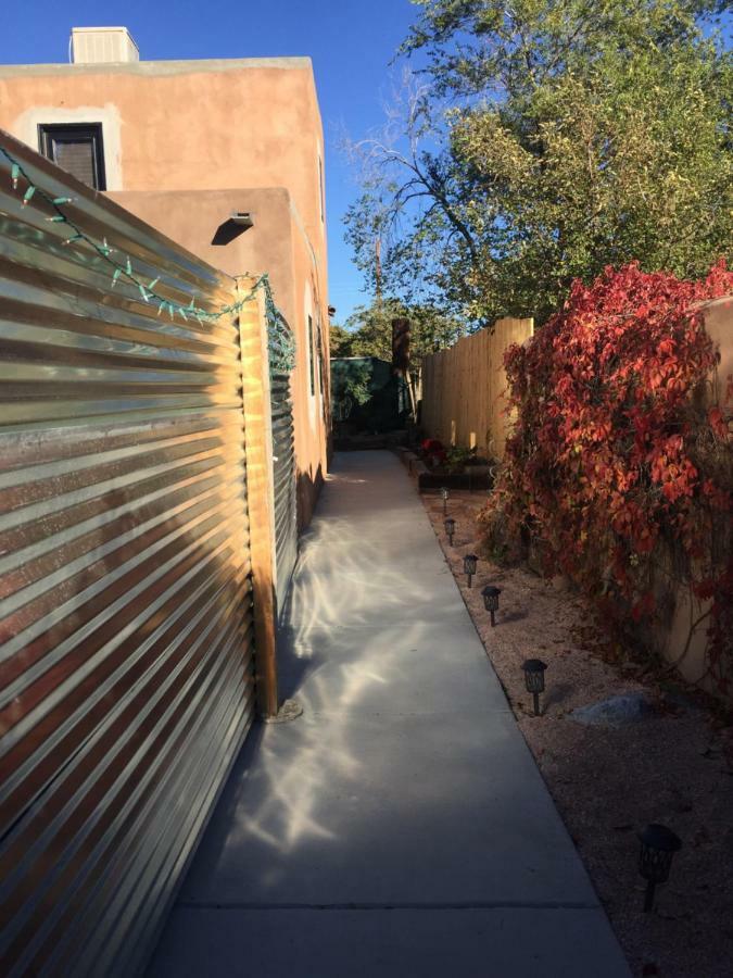 The Upper At Casa1022 Compound *