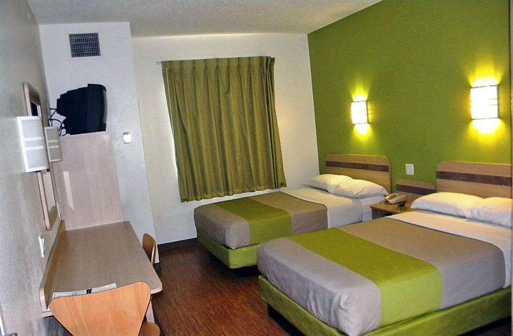 6-albuquerque, Nm - North Hotel