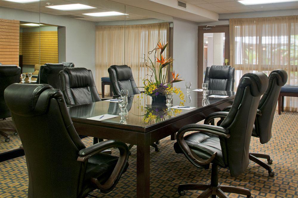 Wyndham & Conference Center Albuquerque