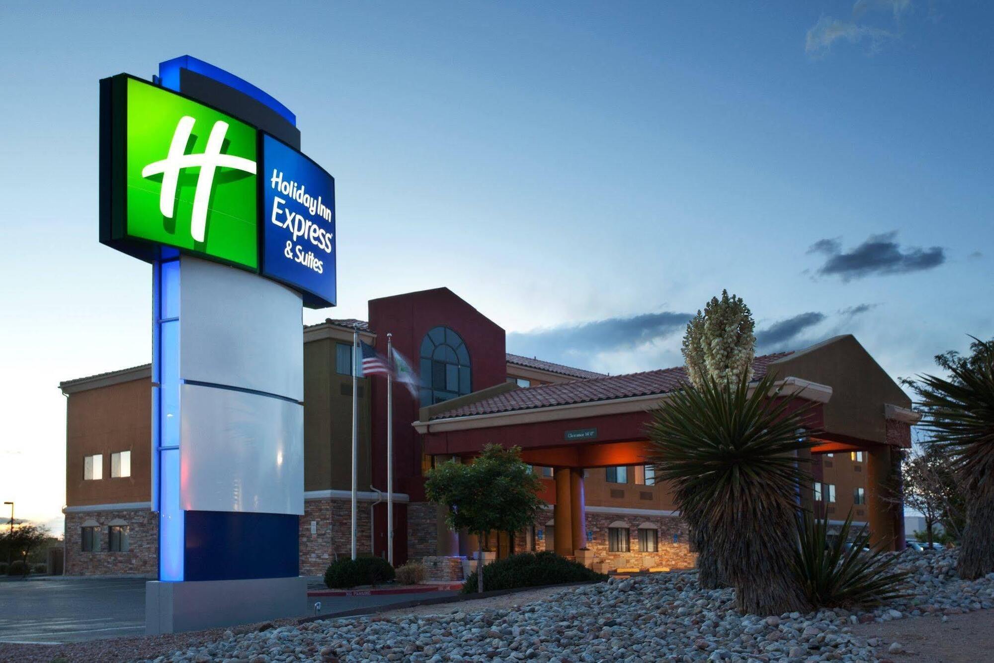 Hotel Express & - North Balloon Fiesta Park By Ihg Albuquerque
