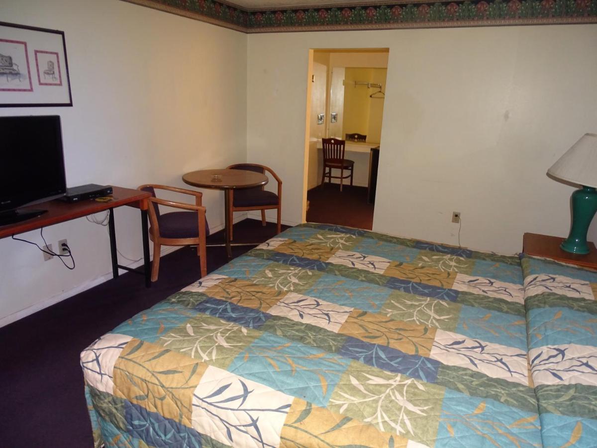 Inn Downtown
